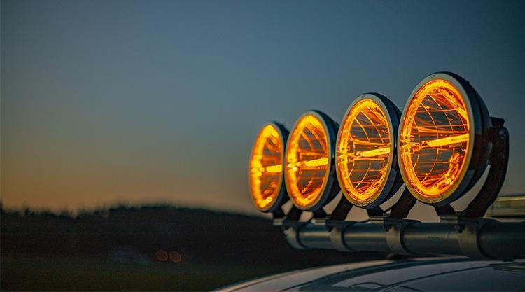 Belysning til bil, lastbil og arbejdskøretøj